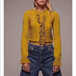 Zara Top Womens Medium Yellow Ruffle Lace Long Sleeve Pullover Mock Neck